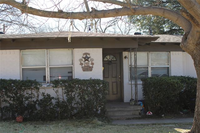 1620 Hillcrest Street, Mesquite, TX 75149