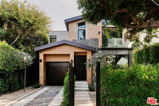 9064 Harland Avenue, West Hollywood, CA 90069