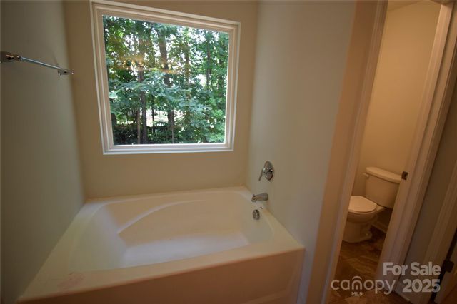 9721 Castle Terrace Court, Charlotte, NC 28215