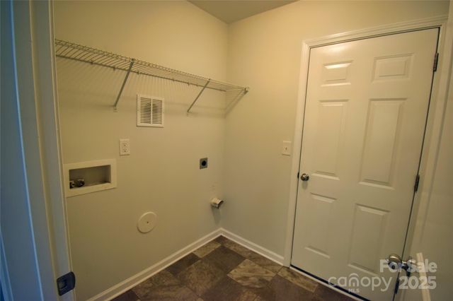 9721 Castle Terrace Court, Charlotte, NC 28215