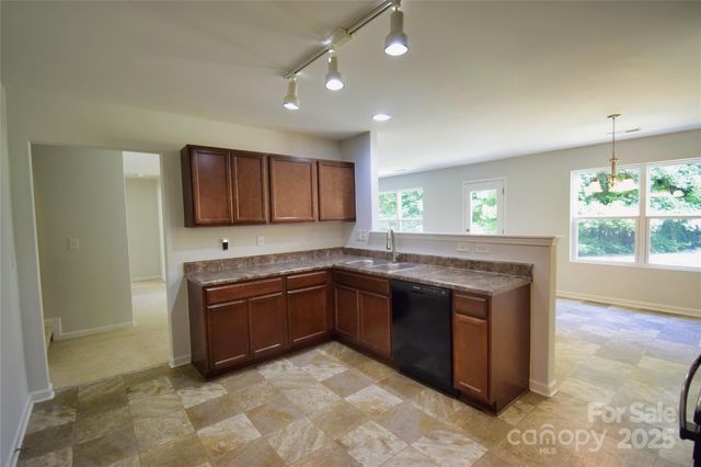 9721 Castle Terrace Court, Charlotte, NC 28215
