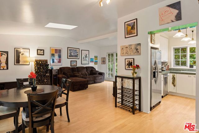 8011 Padre Lane, Los Angeles, CA 90046