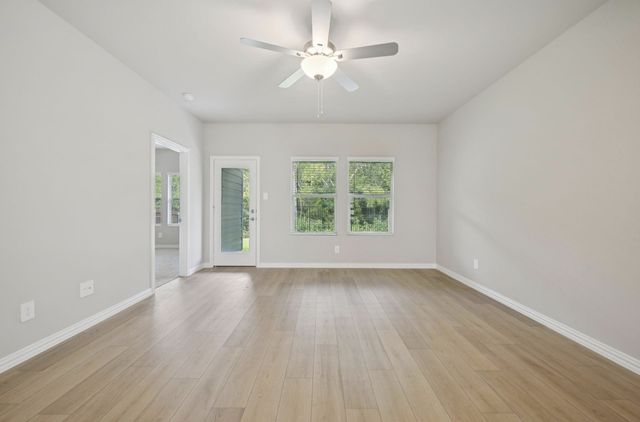 518 Clover Creek Drive, Mckinney, TX 75071