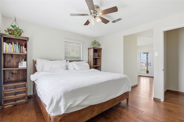 9213 Wilson Road, Pilot Point, TX 76258