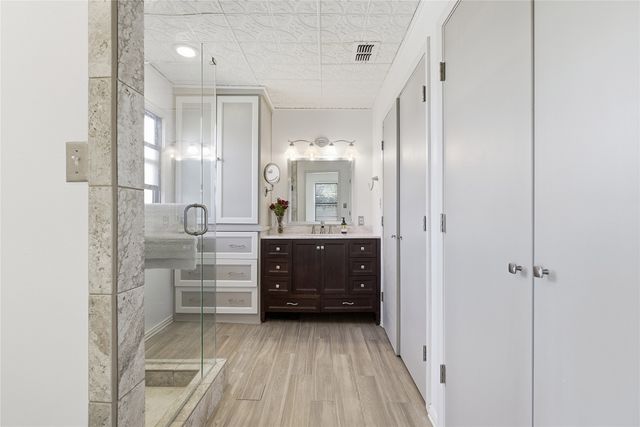 9213 Wilson Road, Pilot Point, TX 76258