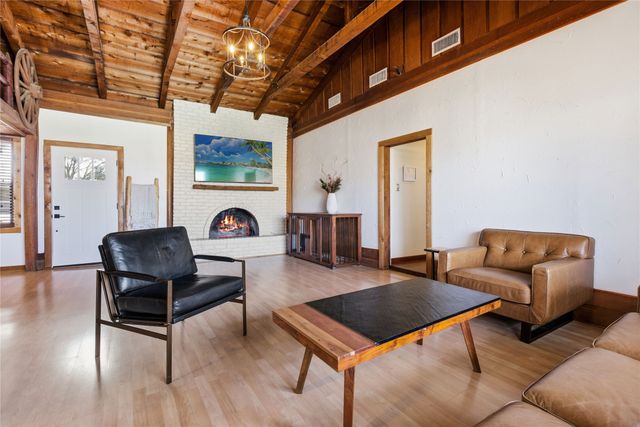 9213 Wilson Road, Pilot Point, TX 76258