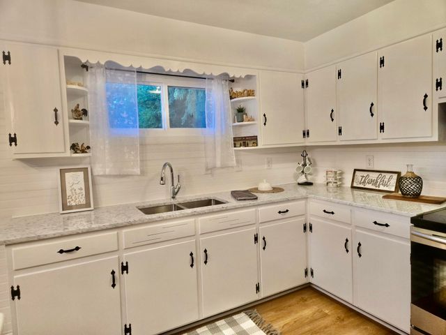 105 Kentucky Avenue, Somerset, KY 42501