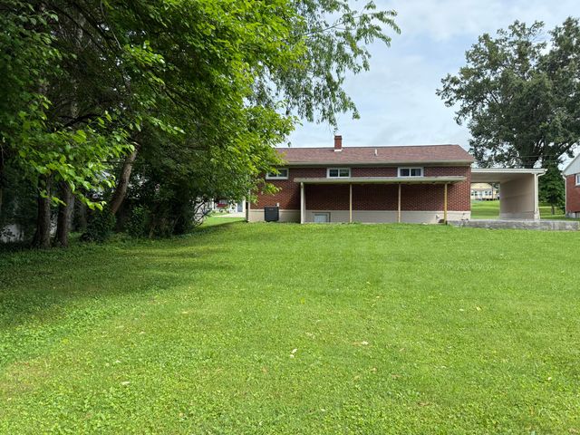 105 Kentucky Avenue, Somerset, KY 42501