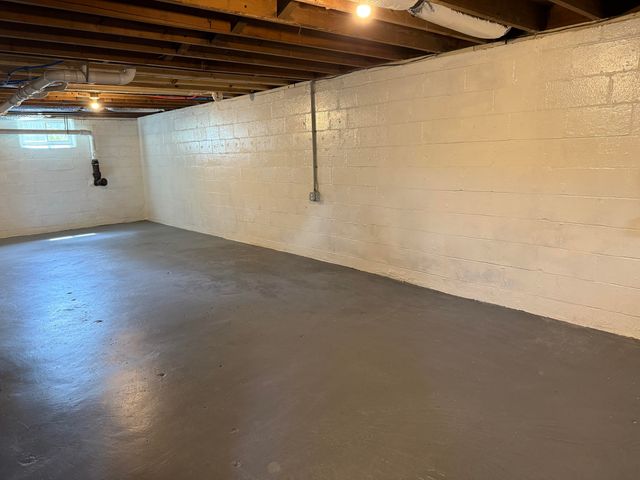 105 Kentucky Avenue, Somerset, KY 42501