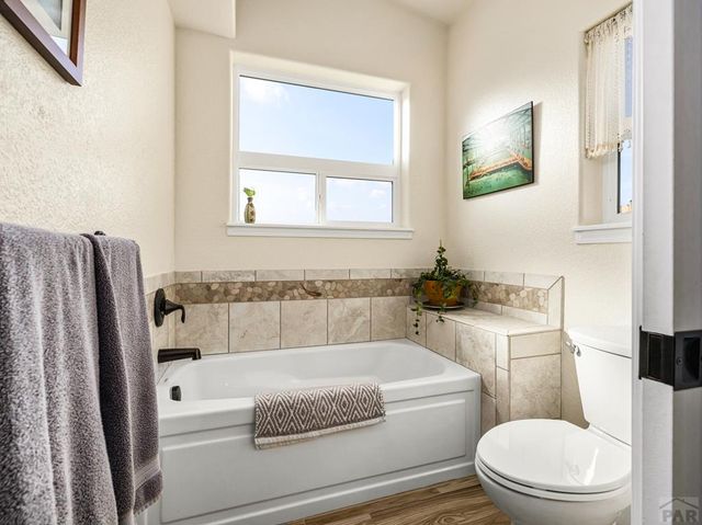 803 Thorncrest Dr, Pueblo, CO 81005