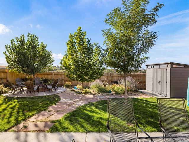 803 Thorncrest Dr, Pueblo, CO 81005