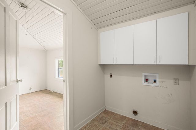 104 W Hall ST, Pflugerville, TX 78660
