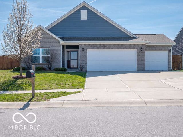 1303 Crabapple Road, Franklin, IN 46131