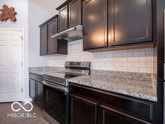 1303 Crabapple Road, Franklin, IN 46131