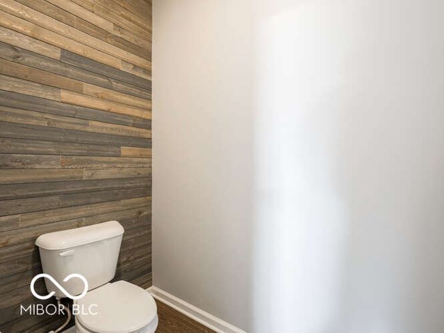 1303 Crabapple Road, Franklin, IN 46131