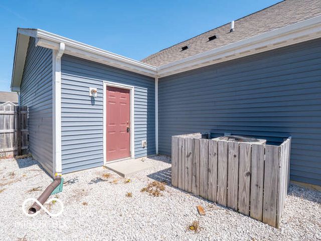 1303 Crabapple Road, Franklin, IN 46131