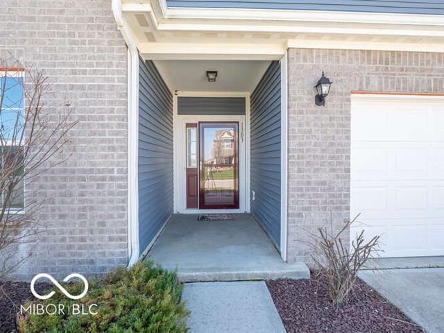 1303 Crabapple Road, Franklin, IN 46131