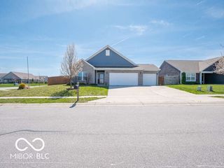 1303 Crabapple Road, Franklin, IN 46131