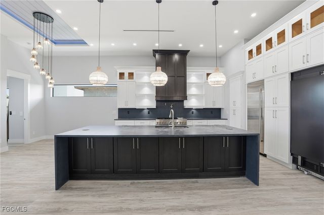 2819 SW 40Th ST, Cape Coral, FL 33914