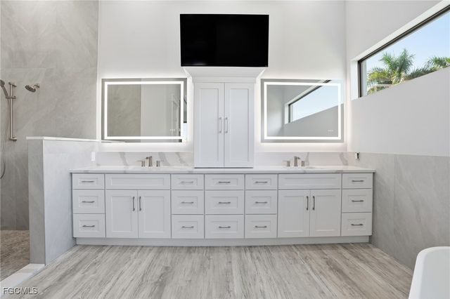 2819 SW 40Th ST, Cape Coral, FL 33914