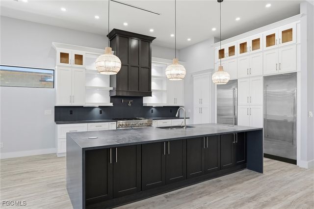 2819 SW 40Th ST, Cape Coral, FL 33914