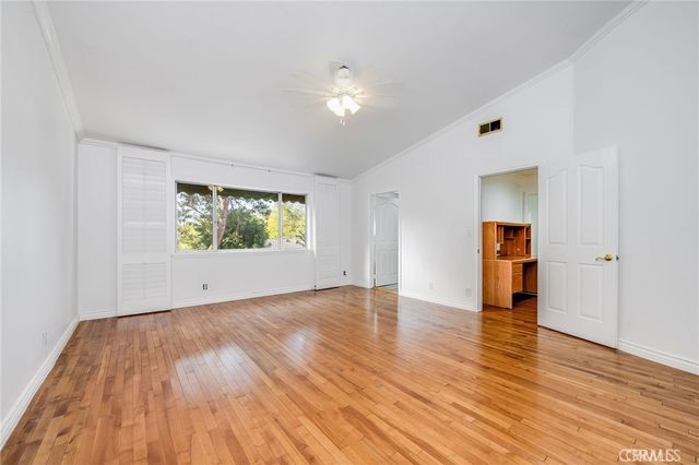 19314 Yolie, Tarzana, CA 91356
