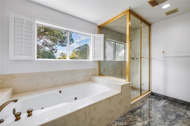 19314 Yolie, Tarzana, CA 91356