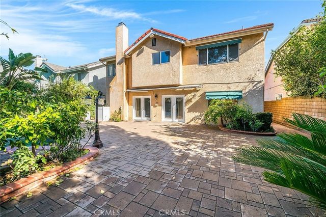 19314 Yolie, Tarzana, CA 91356