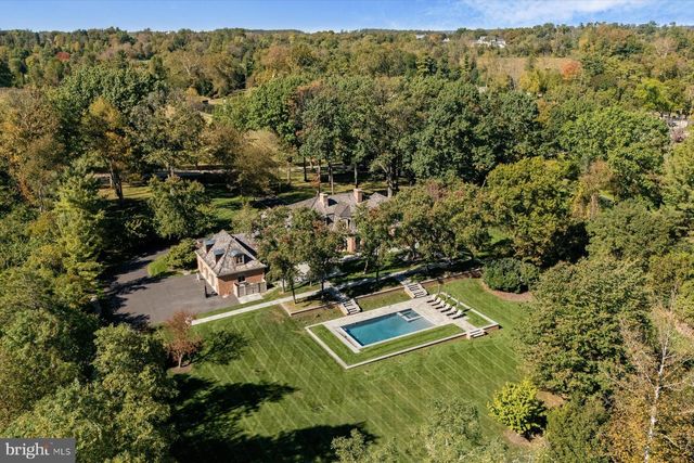 6220 SHEAFF LN, Fort Washington, PA 19034