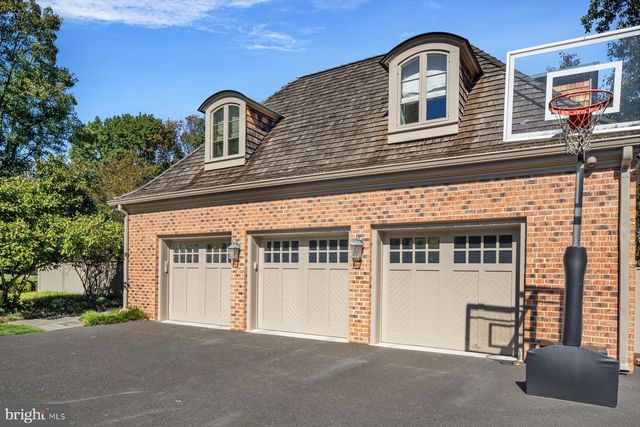 6220 SHEAFF LN, Fort Washington, PA 19034