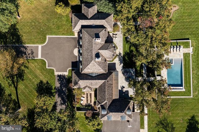 6220 SHEAFF LN, Fort Washington, PA 19034