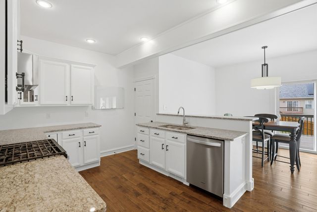 4511 REVERE CT, Columbia, MO 65203