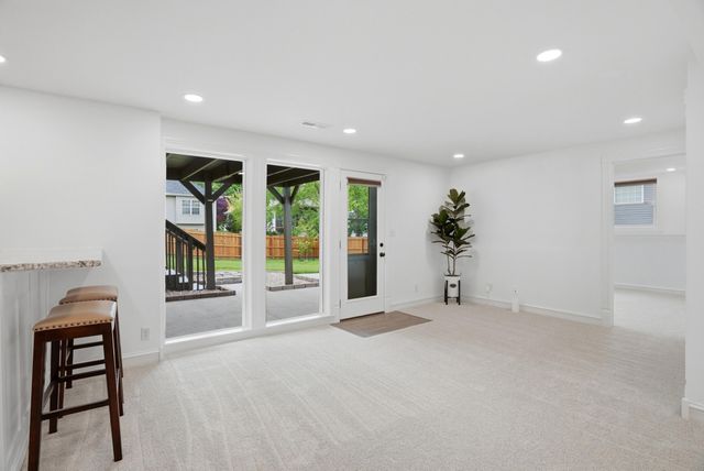 4511 REVERE CT, Columbia, MO 65203