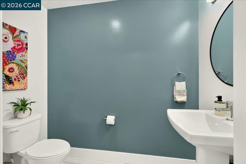 Image 19 of property listing at 1874 Bonanza St 10, Walnut Creek, CA 94596