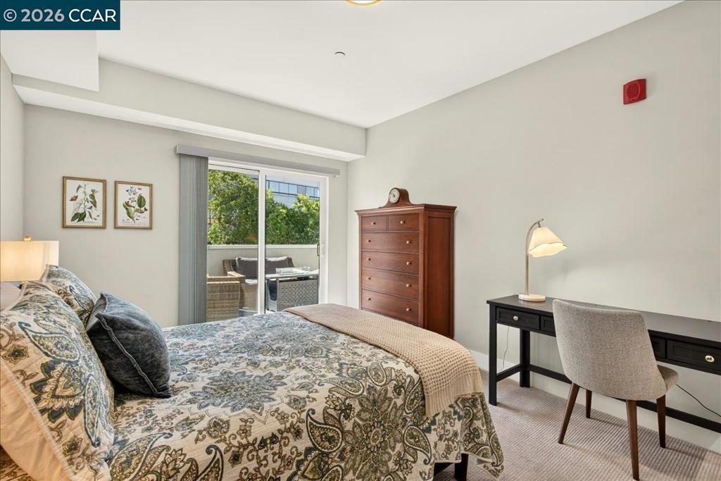 Image 26 of property listing at 1874 Bonanza St 10, Walnut Creek, CA 94596