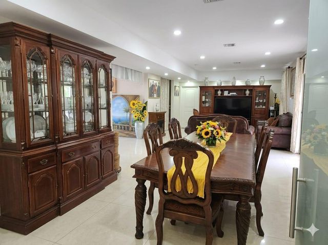 1514 Davie Boulevard, Fort Lauderdale, FL 33312
