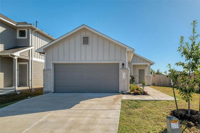 12101 CORSICANA TRL, Manor, TX 78653