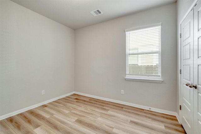 12101 CORSICANA TRL, Manor, TX 78653