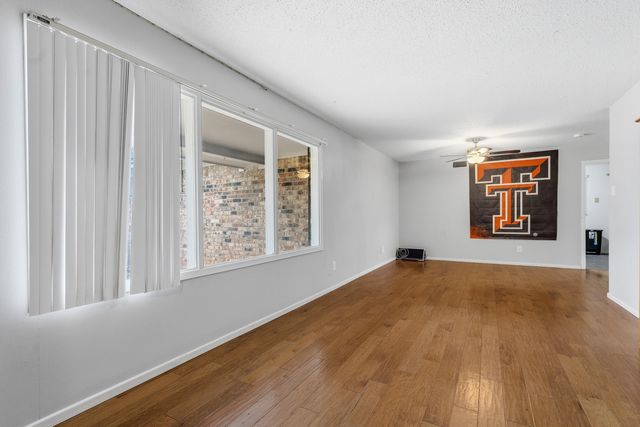 5416 16th Street, Lubbock, TX 79416