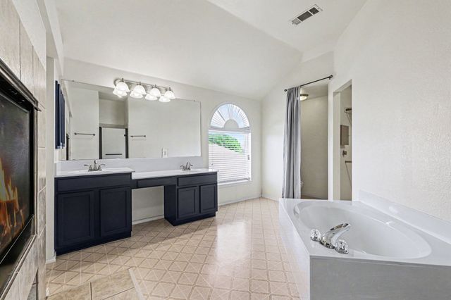 5506 San Marino Drive, Rowlett, TX 75089
