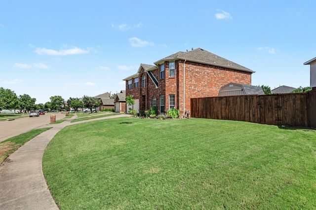 5506 San Marino Drive, Rowlett, TX 75089