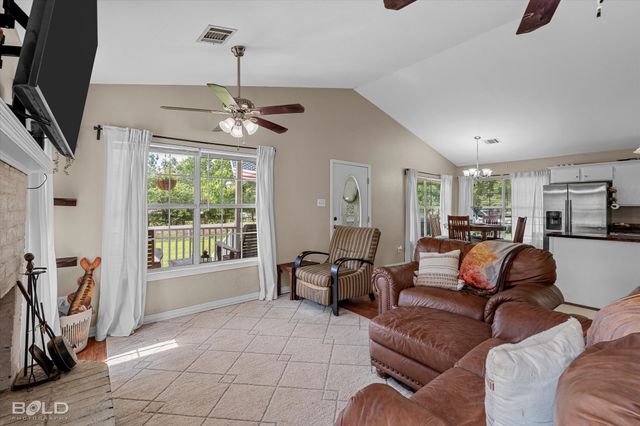 1270 Barron Road, Keithville, LA 71047