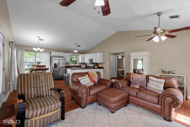 1270 Barron Road, Keithville, LA 71047