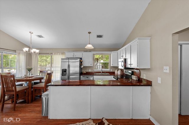 1270 Barron Road, Keithville, LA 71047