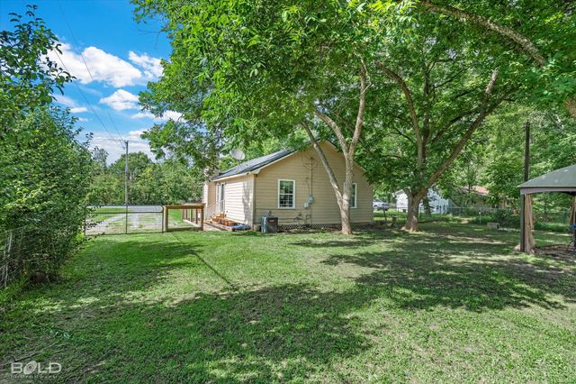 1270 Barron Road, Keithville, LA 71047