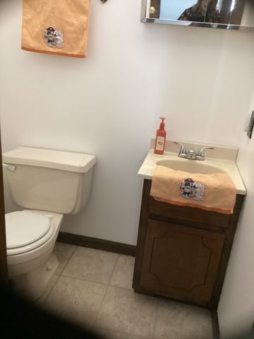108 8th Ave, Columbia, TN 38401