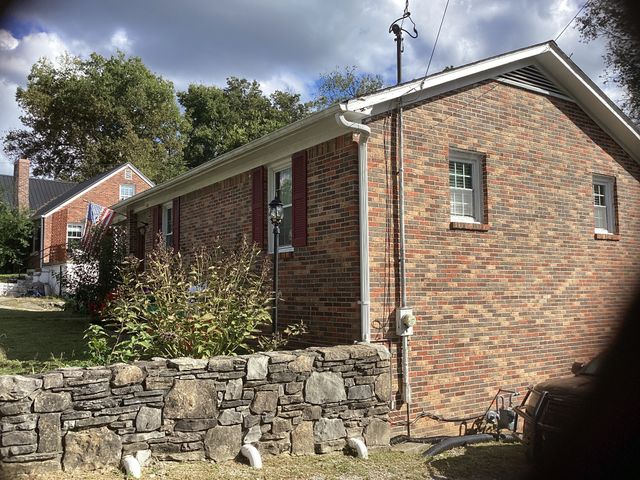 108 8th Ave, Columbia, TN 38401