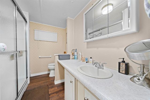 136 LAKEVIEW DR. DRIVE, Palmetto, FL 34221