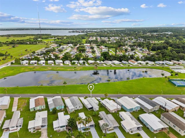 136 LAKEVIEW DR. DRIVE, Palmetto, FL 34221