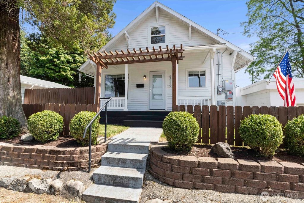 6449 S Mason Avenue, Tacoma, WA 98409